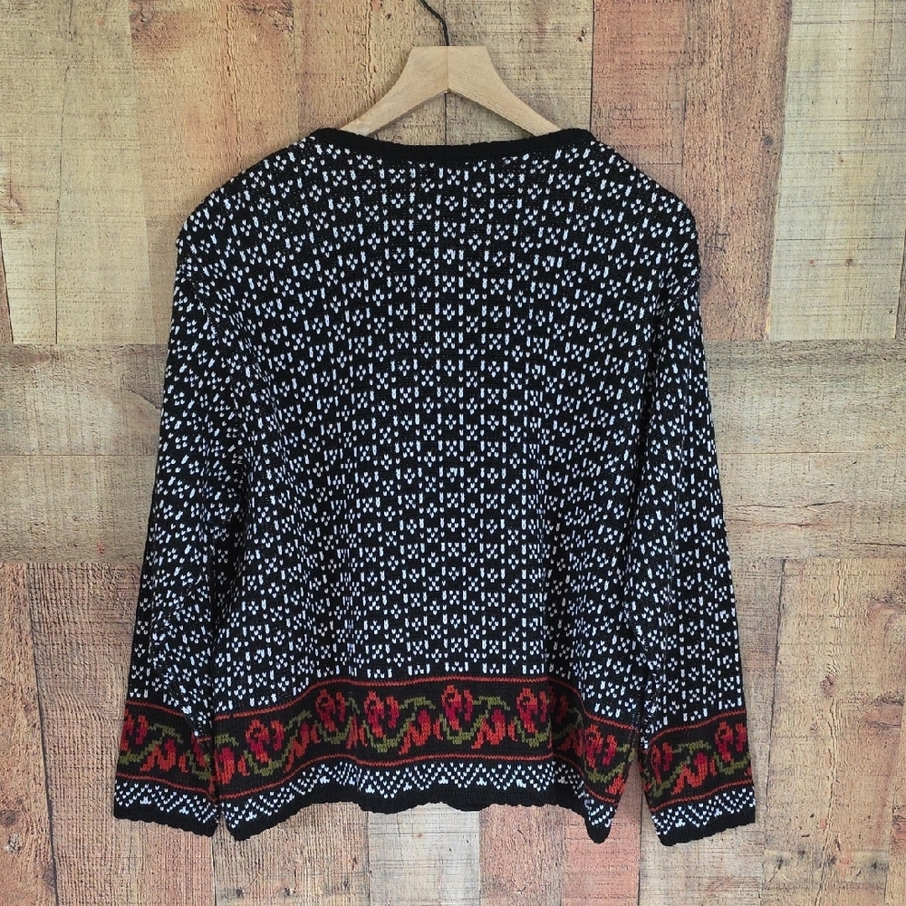 Tally Ho Black and White Patterned Cardigan with Red Accent Border - Picture 8 of 11